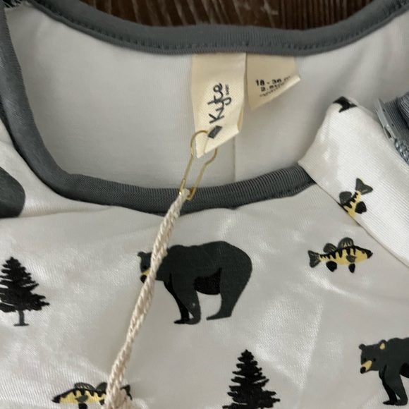 NEW with tags Kyte BABY creek bear 🐻 sleep sack TOG 2.5 18-36 months RETIRED - Picture 3 of 9